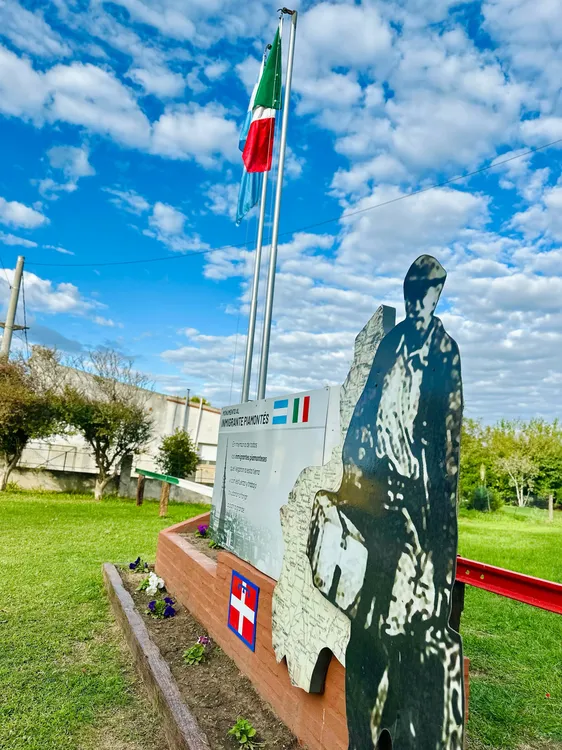 WhatsApp Image 2025-04-21 at 11.51.58 AM (1)