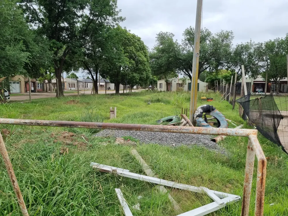 8eee590c-9e69-4028-b727-e8ffca295793