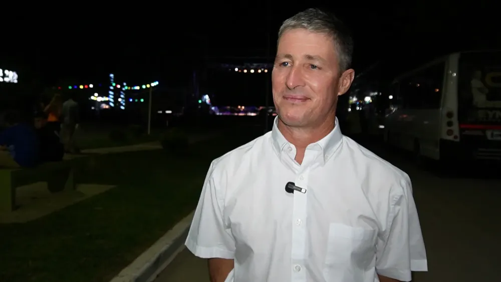 b4167a46-0511-4b32-9d37-7f985aff6c4f