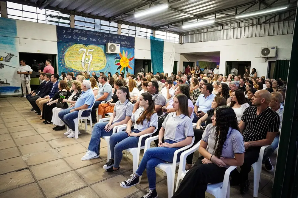 WhatsApp Image 2025-12-09 at 14.44.18 (1)