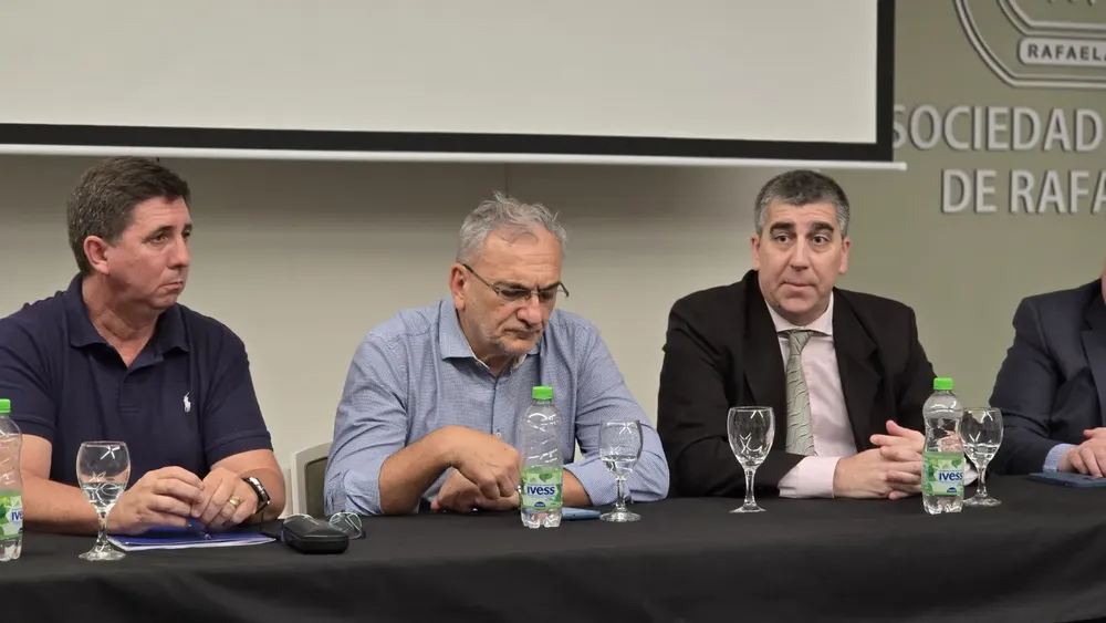 4df82078-d449-4d82-915d-6b22f0f765a4