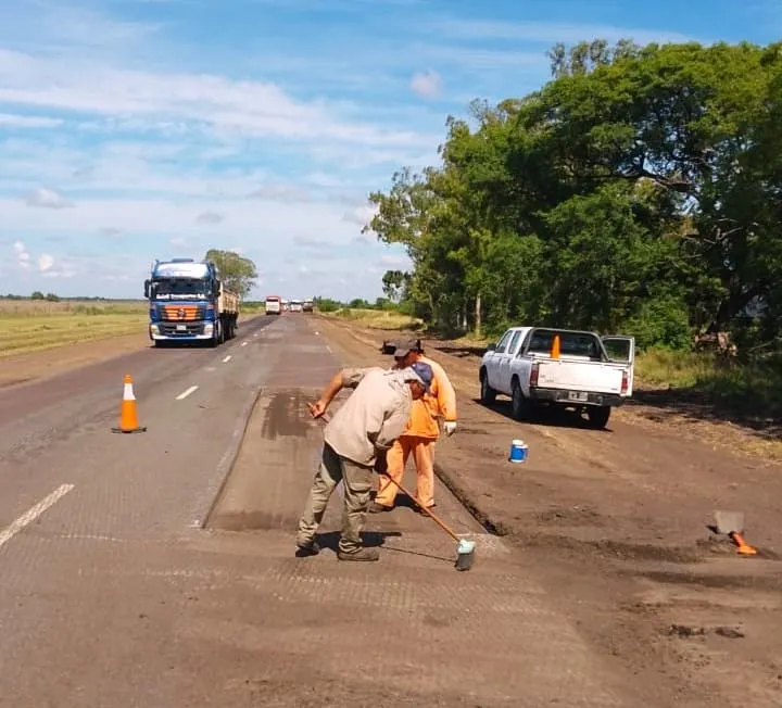 7a773200-7896-42dd-9d80-92ba58951945