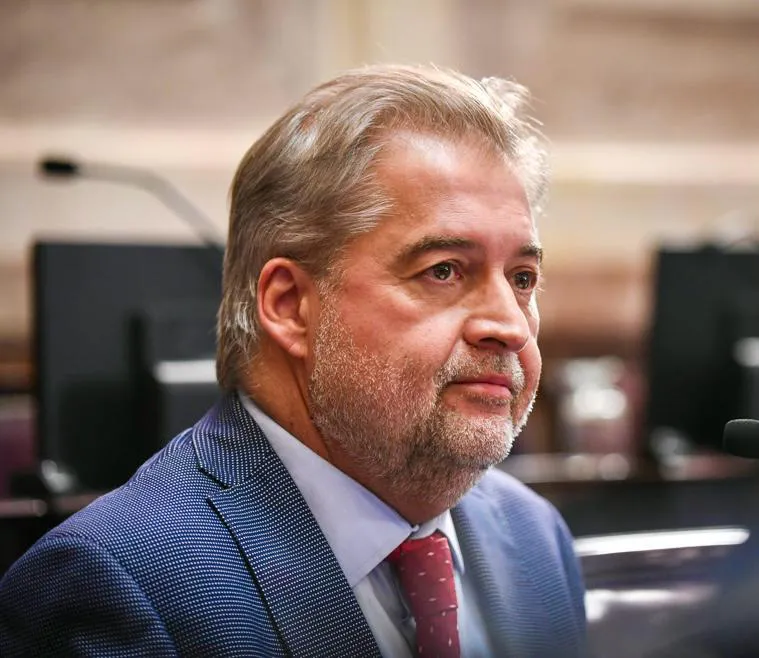 9bcfb4b7-ab06-47ba-a713-6b03372650c4