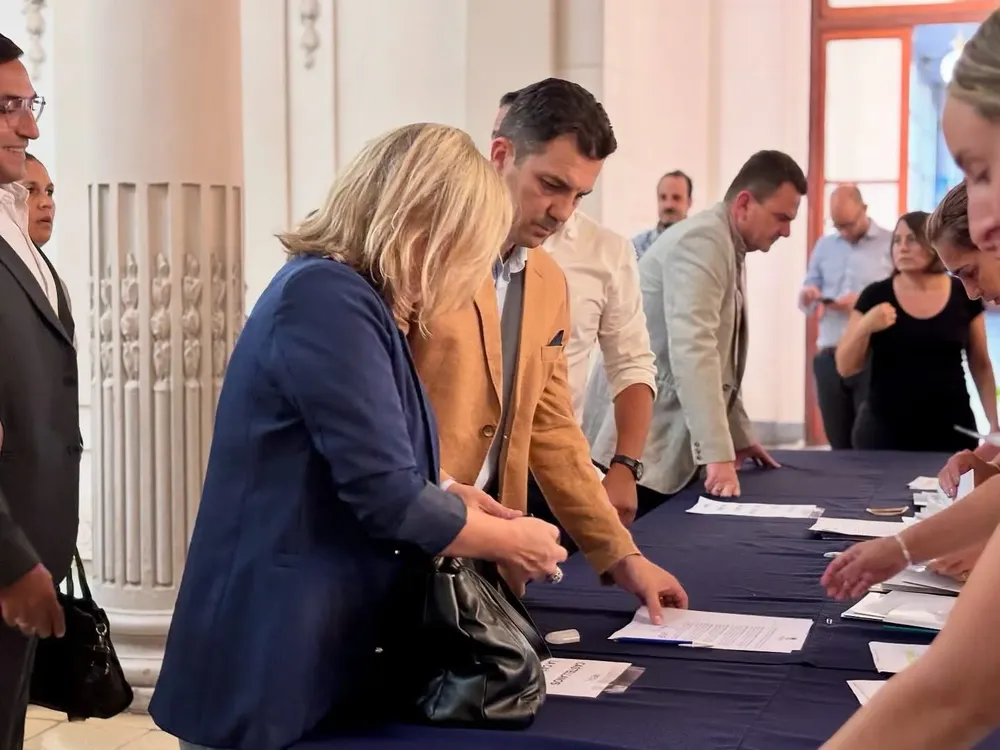 474f1757-d7ac-4f09-b813-8f6714040a81