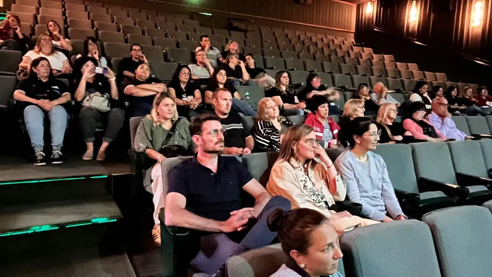 WhatsApp Image 2025-11-13 at 14.47.08 (1)